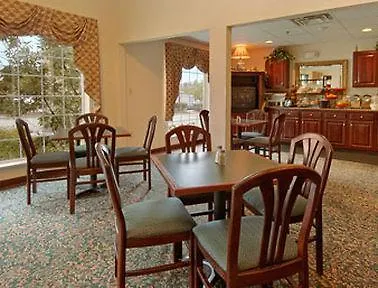 Guesthouse Inn & Suites Lexington 