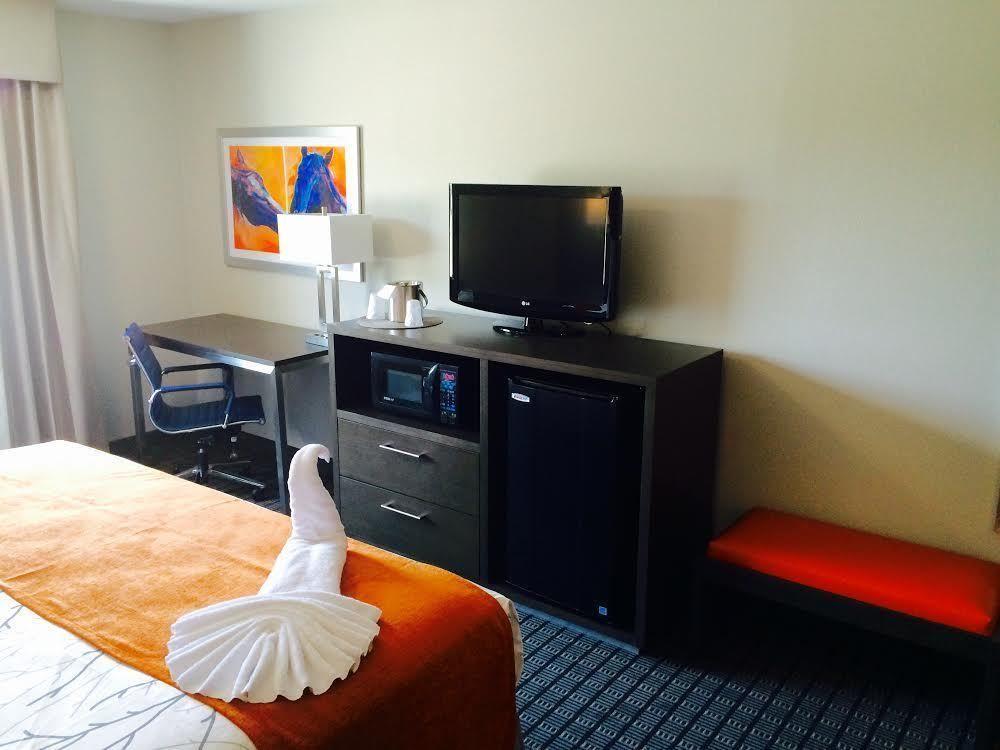 & Hotel Lexington