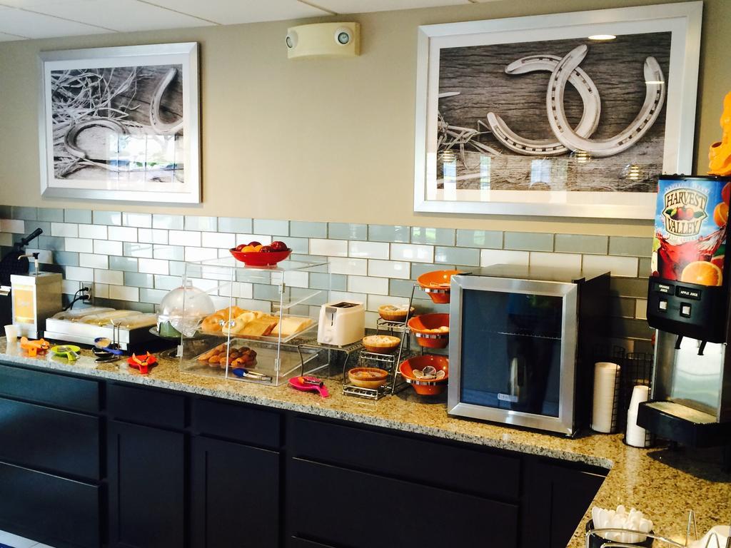 Hotel Inn&suites 3*