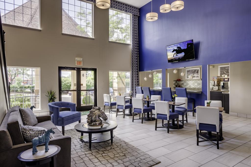Inn&suites Hotel 3*