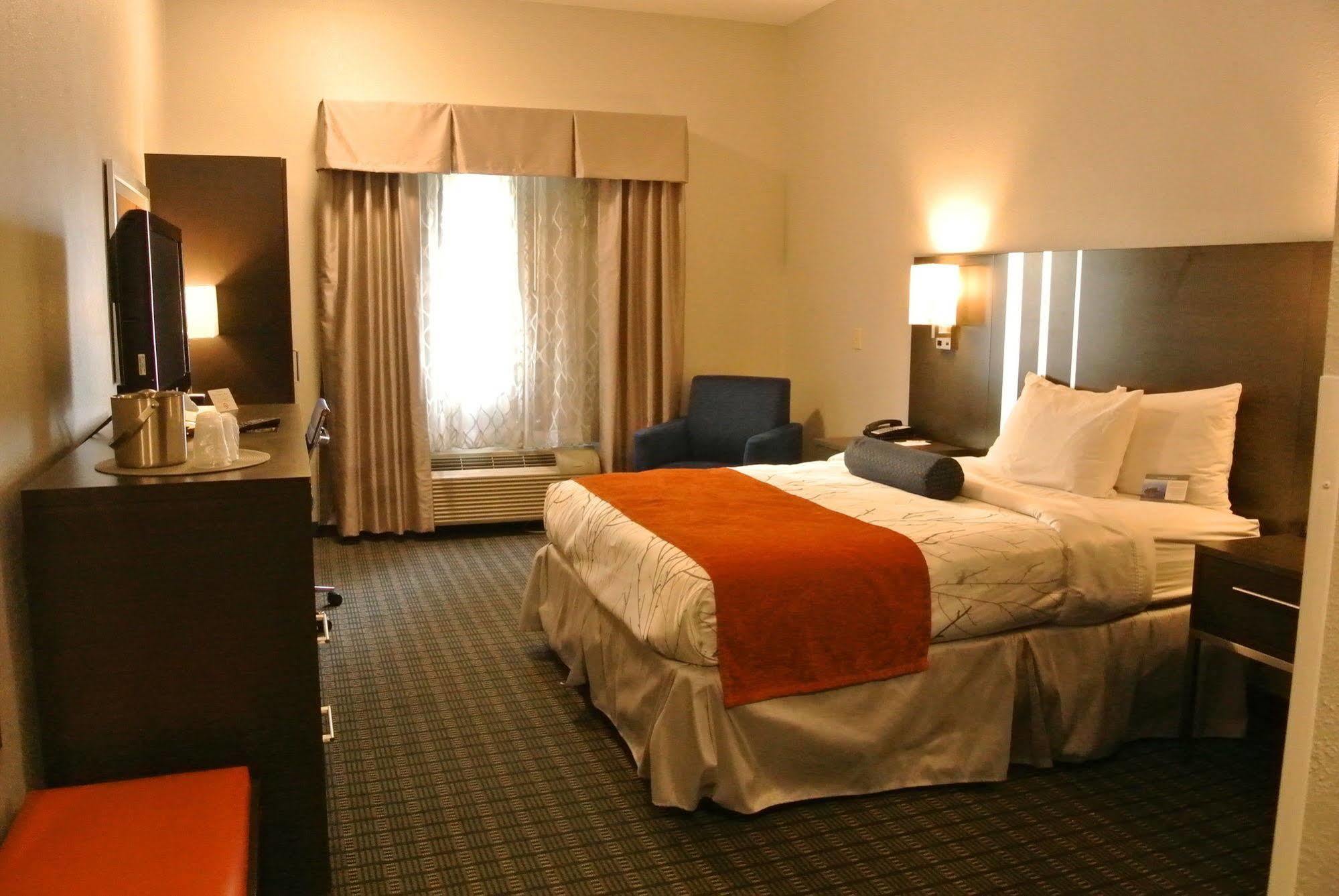 Inn&suites 3*